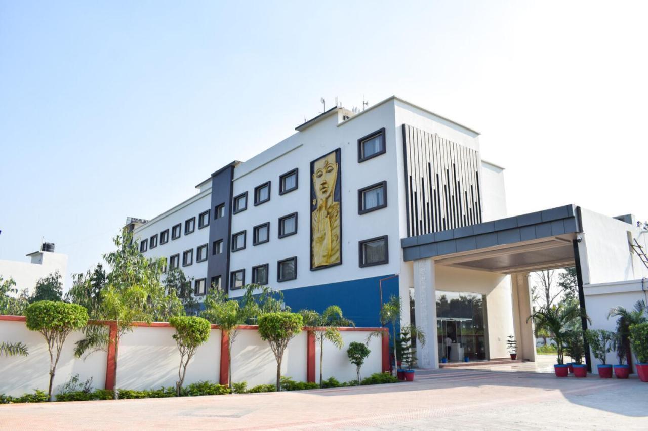 Tulip Inn Shravasti Bahraich Exterior foto